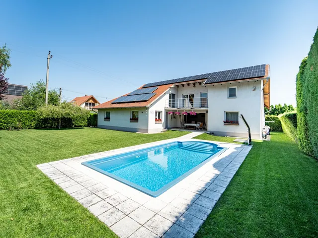 Eladó ház Budapest XVII. kerület, Rákoscsaba-Újtelep 210 nm