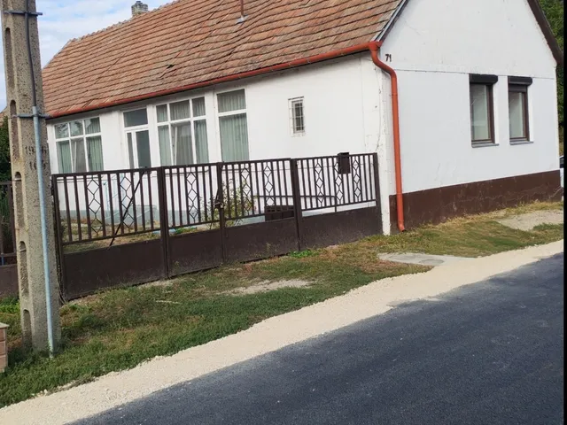 Eladó ház Fehérvárcsurgó 93 nm