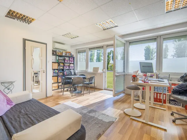 Eladó kereskedelmi és ipari ingatlan Budapest XVI. kerület, Mátyásföld 69 nm