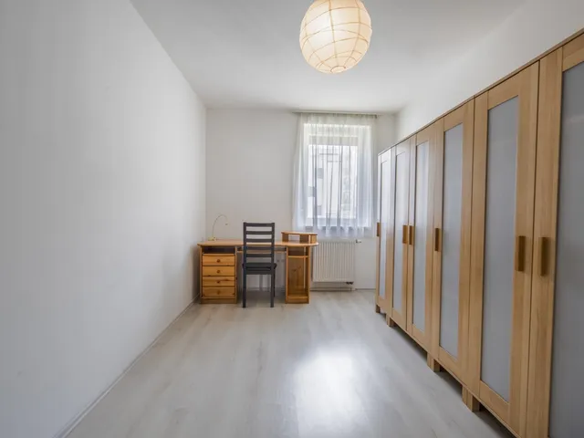 Kiadó lakás Budapest XIV. kerület, Dorozsmai utca 68 nm
