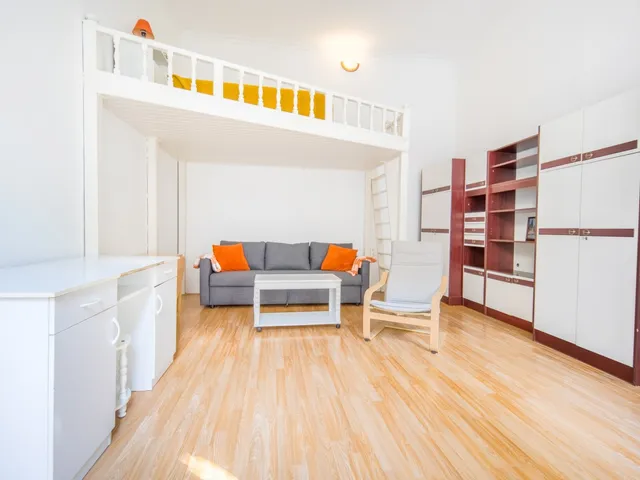 Eladó lakás Budapest VII. kerület, Rottenbiller utca 34 nm