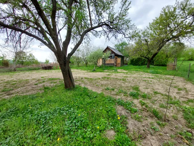 Eladó telek Győr, Ménfőcsanak 960 nm