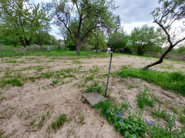 Eladó telek Győr, Ménfőcsanak 960 nm