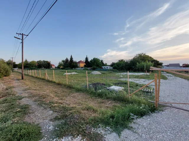 Eladó telek Csorna, Kiscsorna 1605 nm