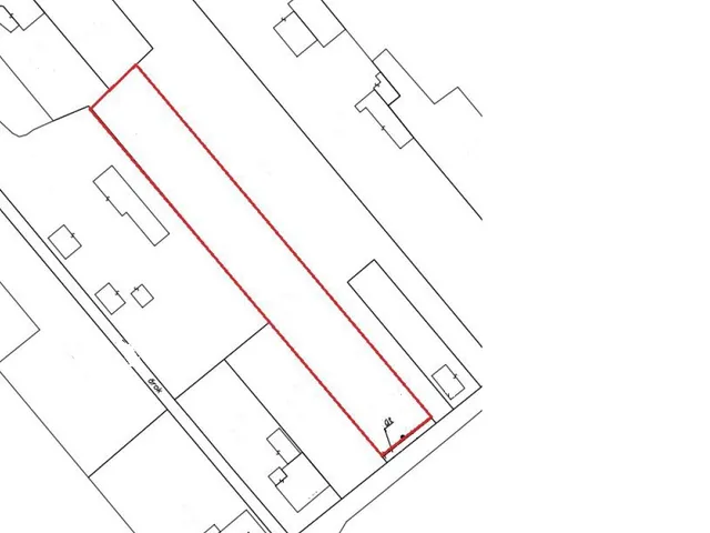 Eladó telek Nagybajcs 2189 nm