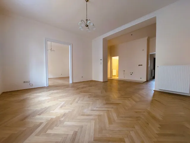 Eladó lakás Győr 103 nm