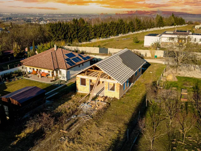 Eladó ház Győrújbarát 110 nm