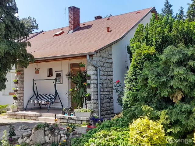 Eladó ház Csopak 80 nm