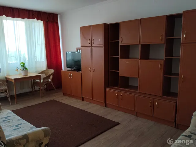 Eladó lakás Tata, Egység utca 11 56 nm