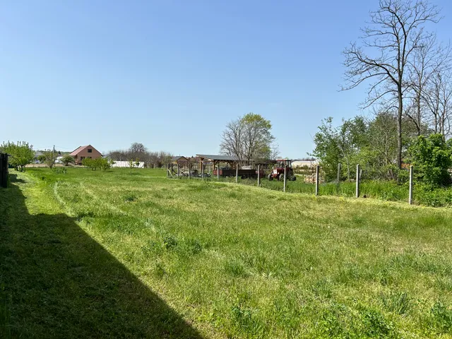 Eladó telek Inárcs 2400 nm