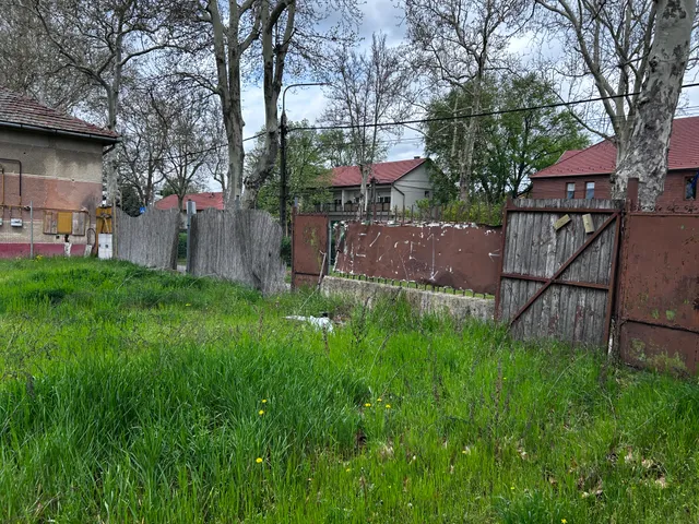 Eladó telek Lajosmizse 755 nm