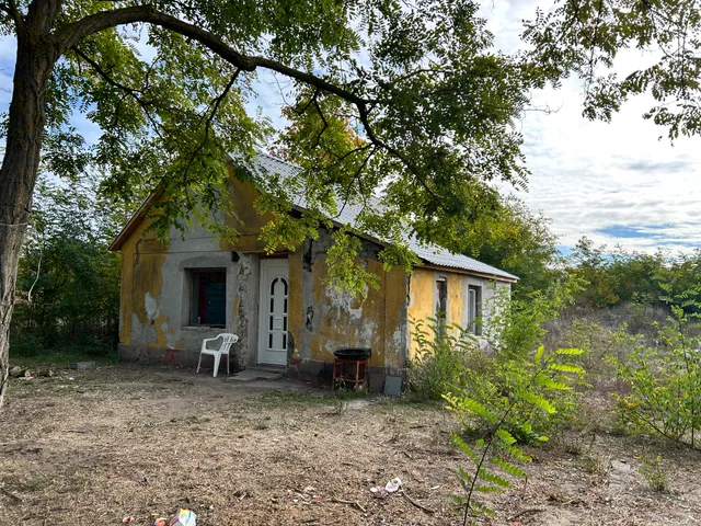 Eladó mezőgazdasági ingatlan Táborfalva 60 nm