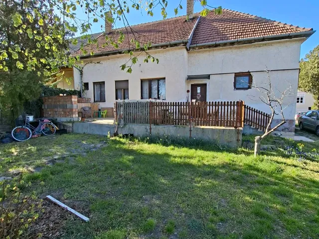 Eladó ház Dabas 89 nm