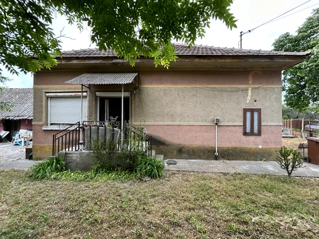 Eladó ház Bugyi 100 nm