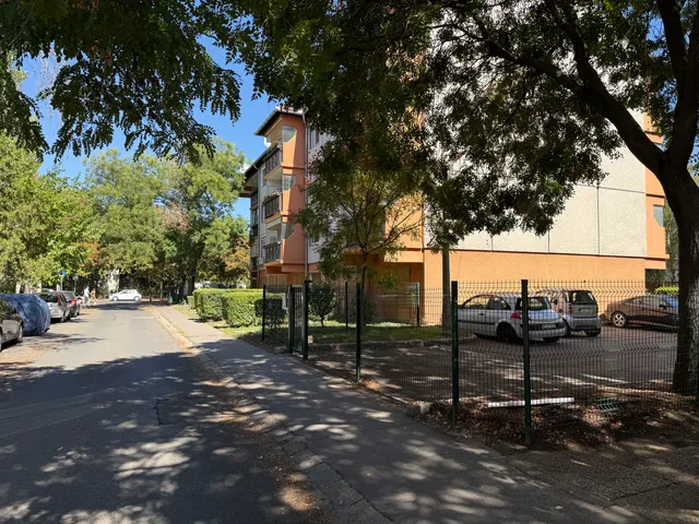 Eladó lakás Budapest VIII. kerület, Kerepesdűlő 65 nm