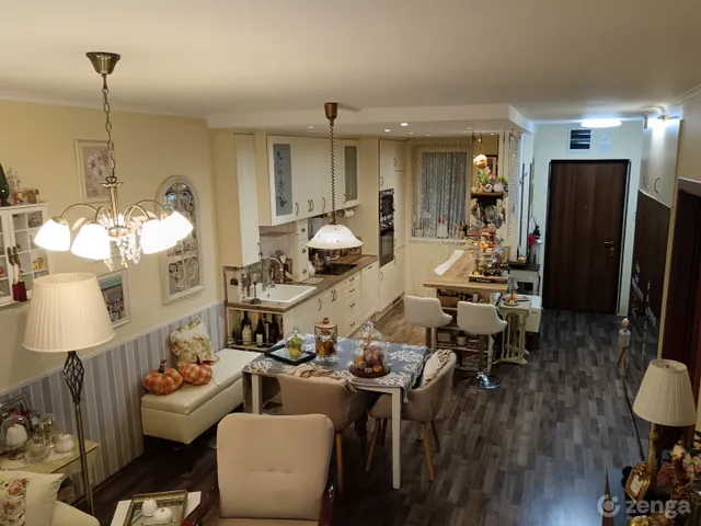 Eladó lakás Székesfehérvár 58 nm