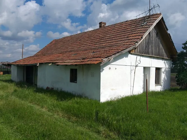 Eladó mezőgazdasági ingatlan Békéscsaba 65 nm