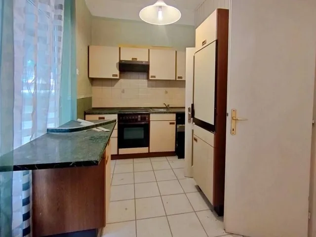 Eladó kereskedelmi és ipari ingatlan Békéscsaba 47 nm