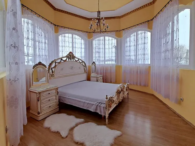 Eladó ház Szarvas 340 nm