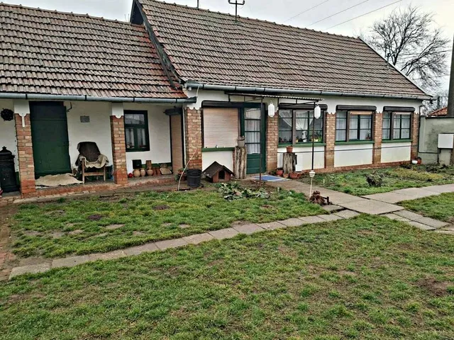 Eladó ház Doboz 80 nm