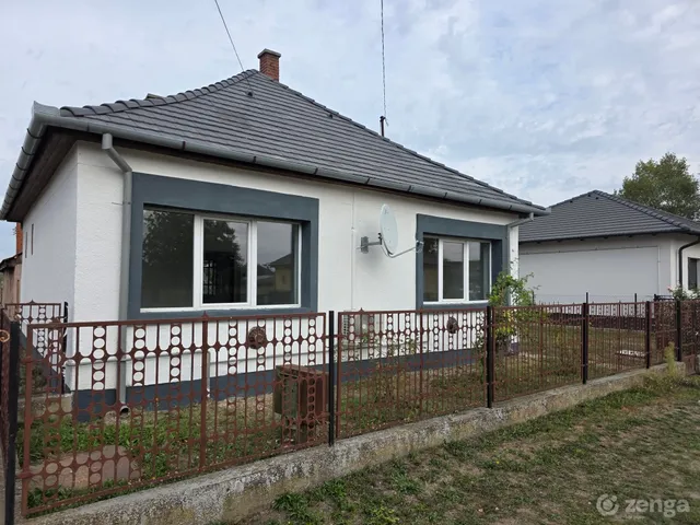 Eladó ház Sárbogárd 70 nm