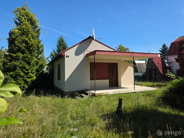 Eladó üdülő és hétvégi ház Mályi, Mályi-tó Üdülőterület 32 nm