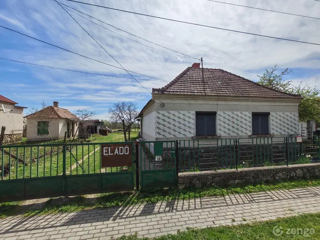 Eladó ház Nemesgörzsöny 100 nm