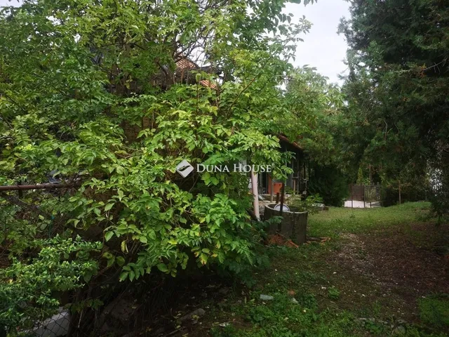 Eladó telek Biatorbágy 1152 nm