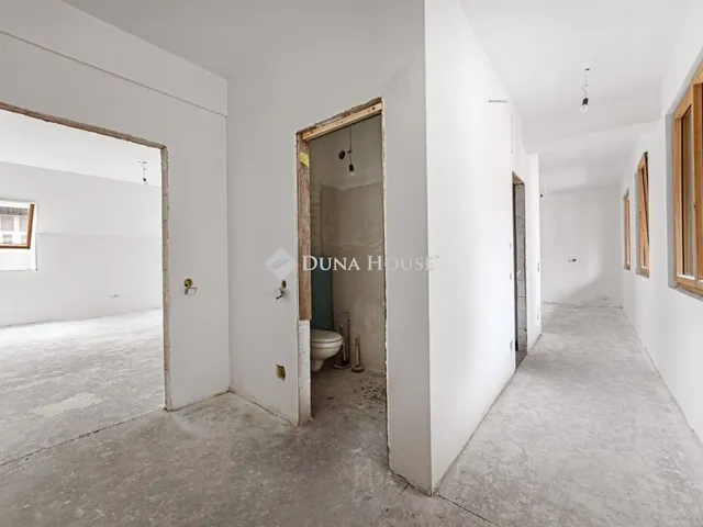 Eladó lakás Budapest V. kerület 158 nm
