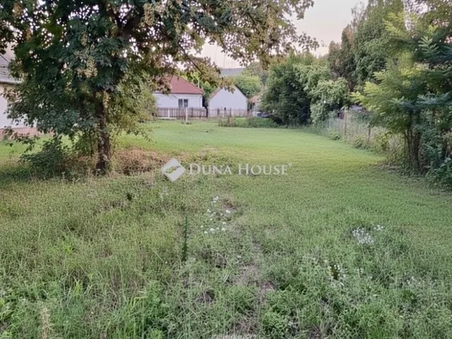 Eladó telek Alcsútdoboz 2187 nm