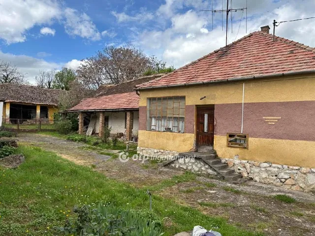 Eladó ház Lippó 95 nm