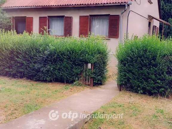 Eladó ház Lippó 100 nm