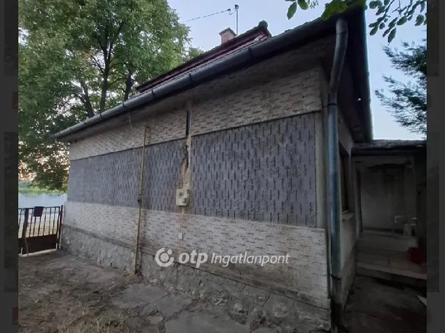 Eladó ház Teklafalu 72 nm