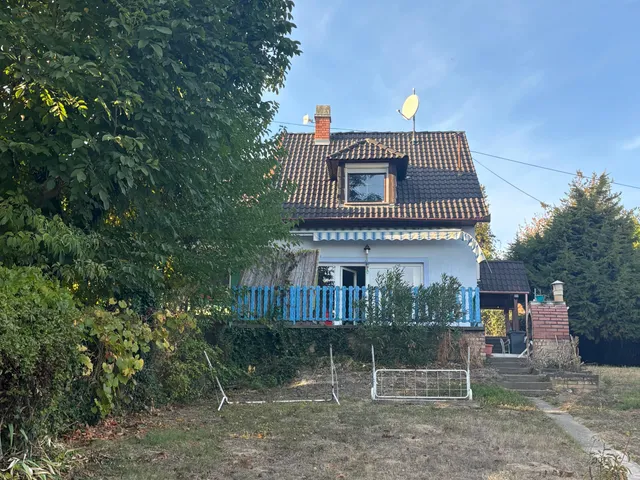 Eladó nyaraló Bár 74 nm