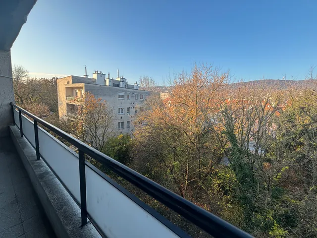 Eladó lakás Budapest III. kerület 55 nm