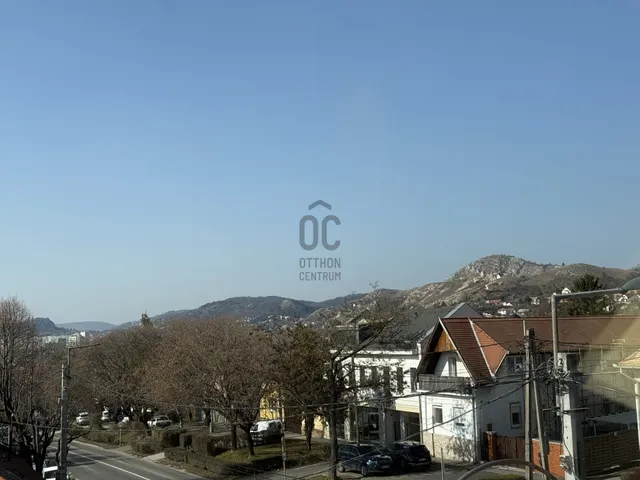 Eladó kereskedelmi és ipari ingatlan Budaörs 410 nm