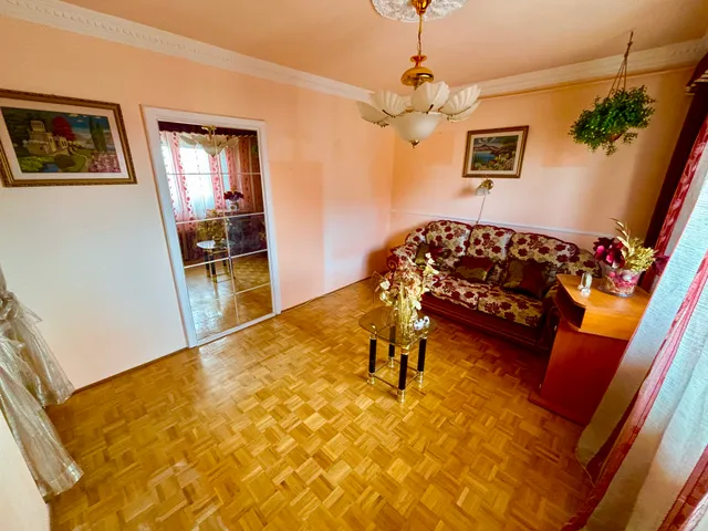 Eladó lakás Nyíregyháza, Malomkert 76 nm