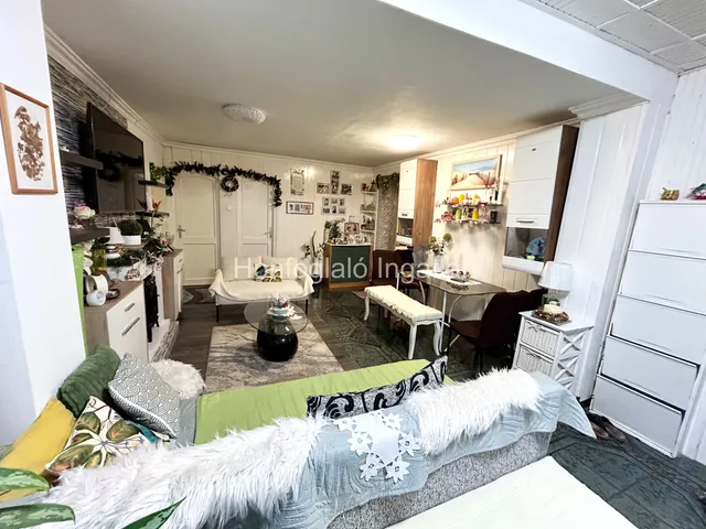 Eladó ház Nyíregyháza, Oros 120 nm