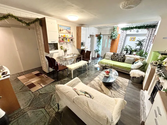 Eladó ház Nyíregyháza, Oros 120 nm