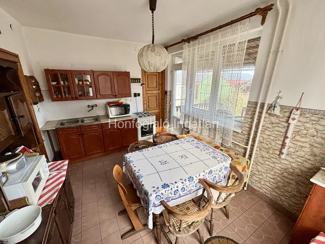 Eladó ház Nyíregyháza, Rozsrétszőlő 120 nm