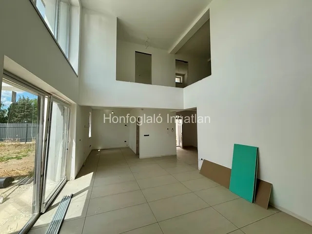Eladó ház Nyíregyháza, Kertváros 220 nm
