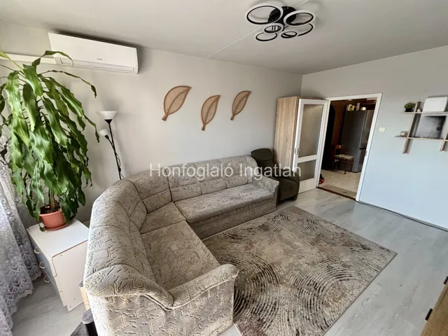 Eladó lakás Nyíregyháza, Örökösföld 66 nm