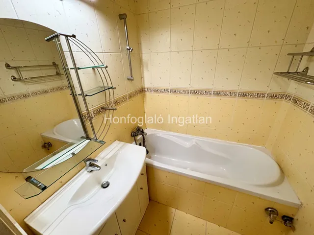 Eladó lakás Nyíregyháza, Örökösföld 61 nm