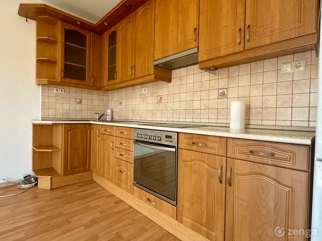 Eladó lakás Tatabánya, Újváros 50 nm