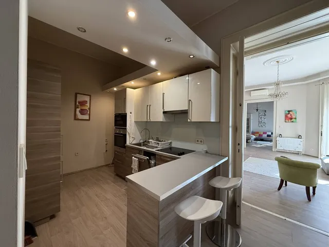 Kiadó lakás Budapest VI. kerület 120 nm