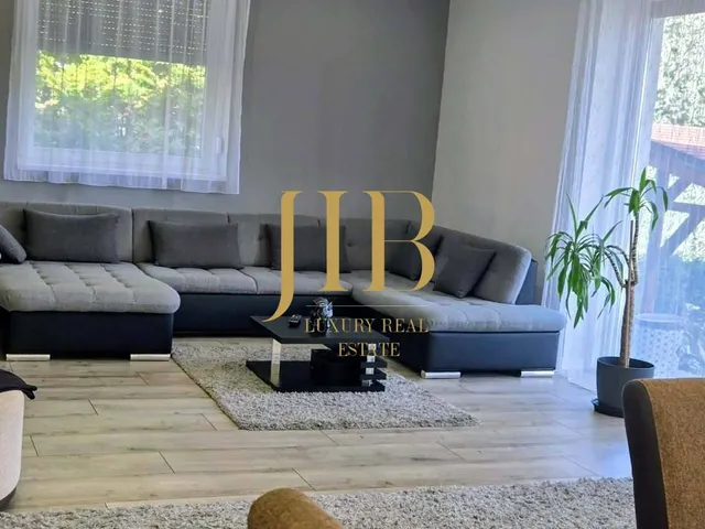 Eladó ház Tatabánya, Kertváros 156 nm