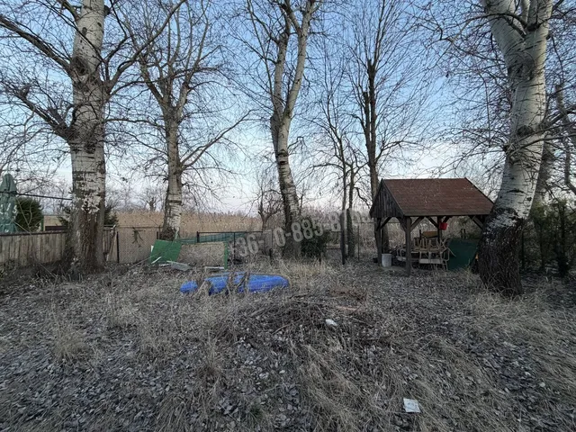 Eladó ház Szigetbecse, Dunapart utca 70 nm