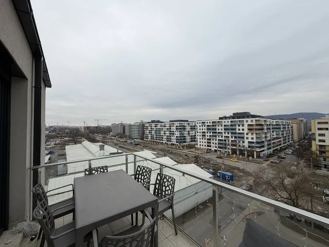Eladó lakás Budapest XIII. kerület, Angyalföld 120 nm