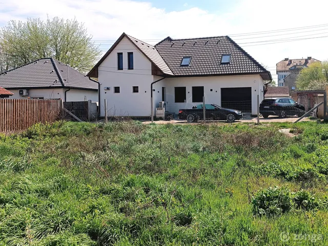 Eladó telek Kecskemét, Petőfiváros 382 nm