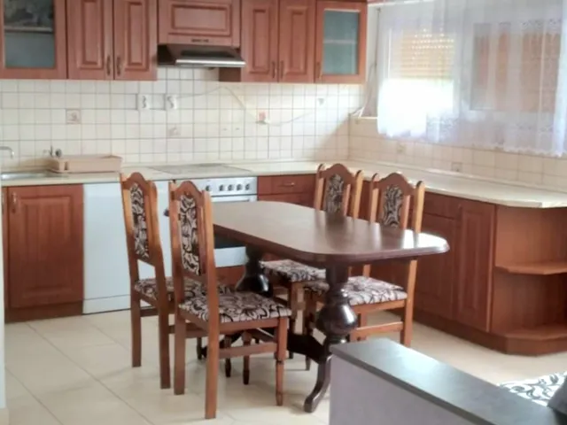 Eladó lakás Debrecen, Egyetemváros 83 nm